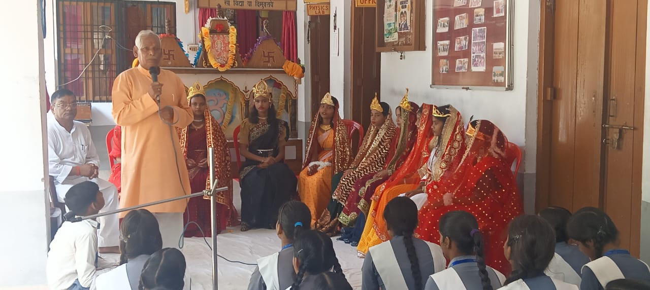 अम्बेडकरनगर : नवरात्रि के शुभ अवसर पर कार्यक्रम आयोजित